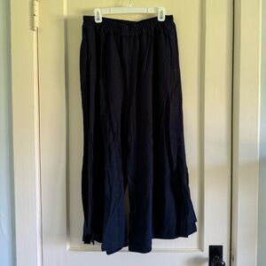 Navy Cropped, Wide Leg Linen Pants